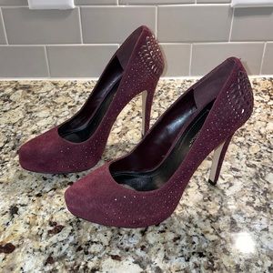 VGUC BCBG platform heels. Burgundy with studs